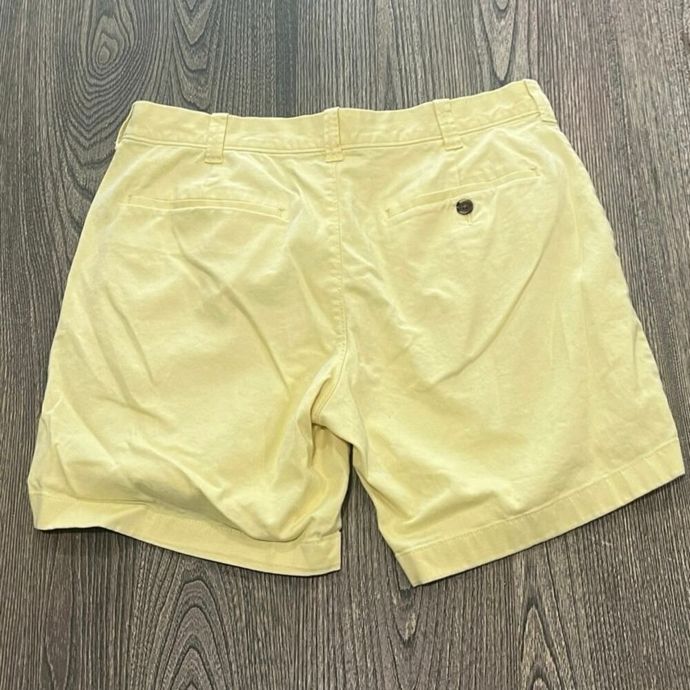J.Crew Mens 7" Chino Shorts Mid Rise Flat Front Cotton Blend Stretch Yellow 32 - Picture 7 of 7